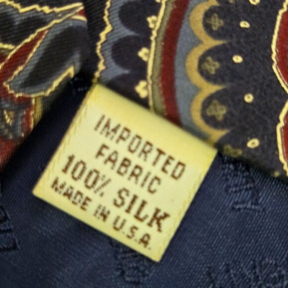 Liberty Of London 100% Silk Made In USA Tie - Picture 4 of 4
